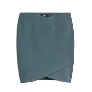 ARITZIA Talula Primrose Wrap Skirt  M